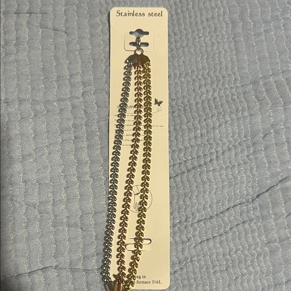 Stainless Steel Tri-Tone Leaf Link Bracelet - Gold, Silver, Rose Gold - Picture 2 of 2